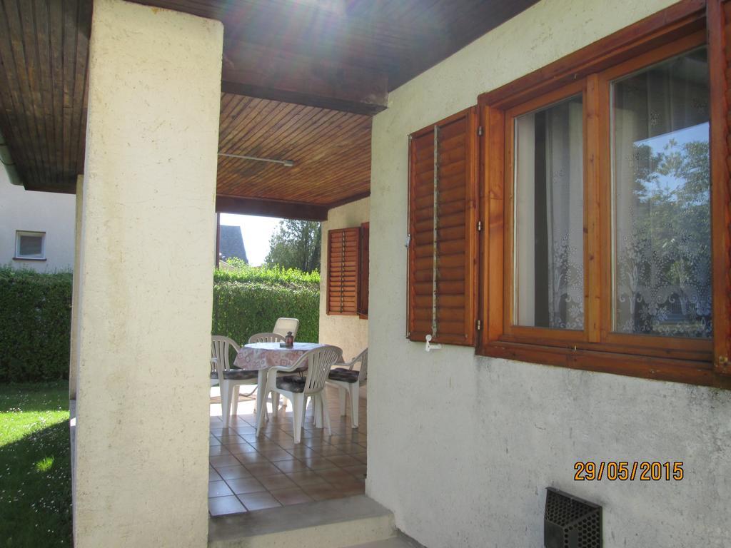 Fenyves Vendégház Balatonfenyves Exterior foto