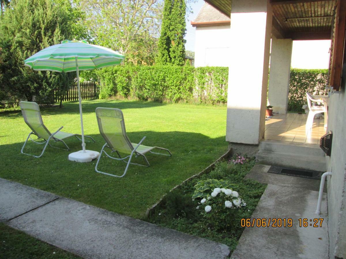 Fenyves Vendégház Balatonfenyves Exterior foto